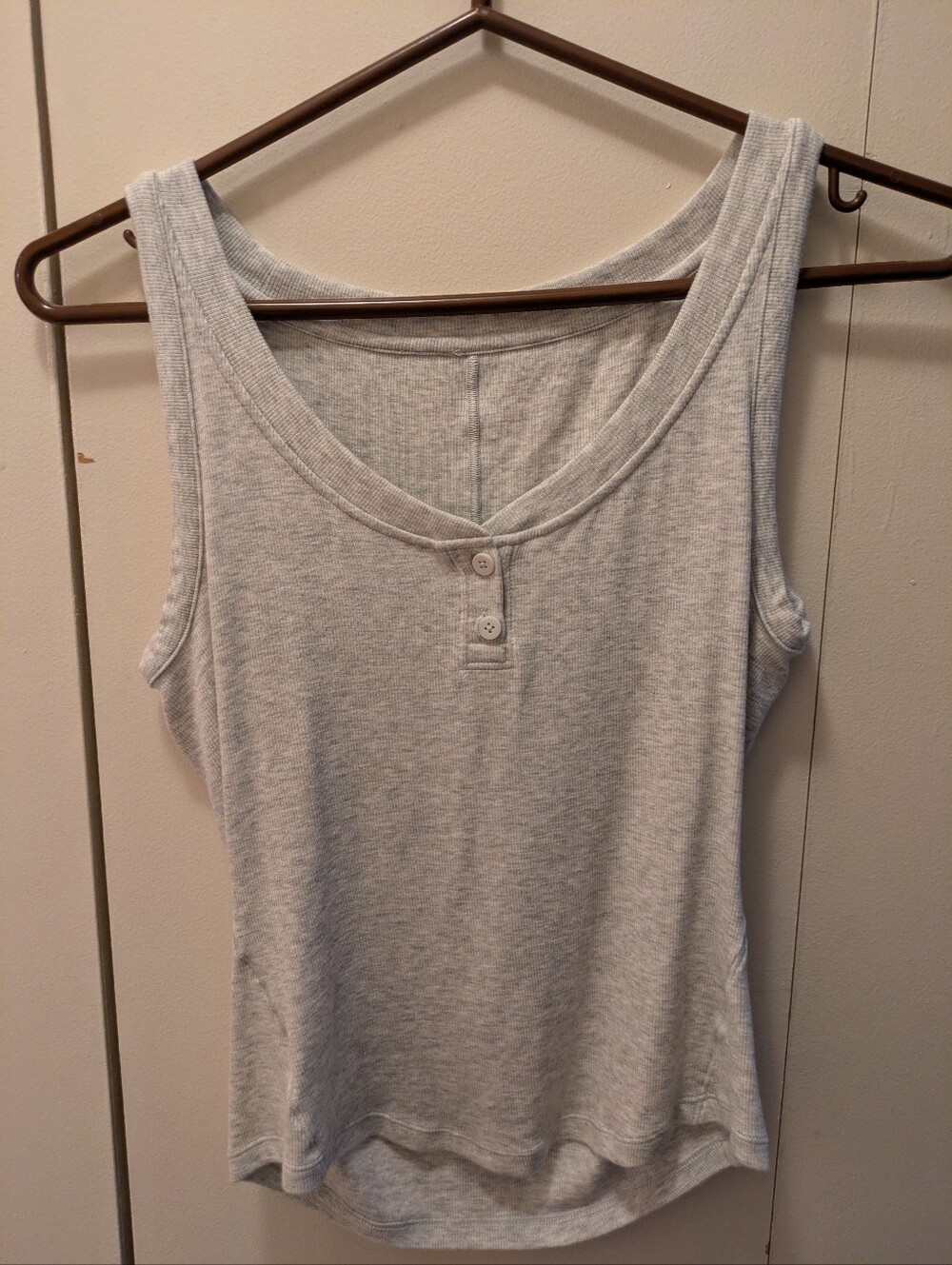 Lululemon Scoop Neck Light Gray Tank Top with Henley Buttons